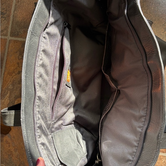 Latico Black Large Leather Tote - Picture 3 of 8